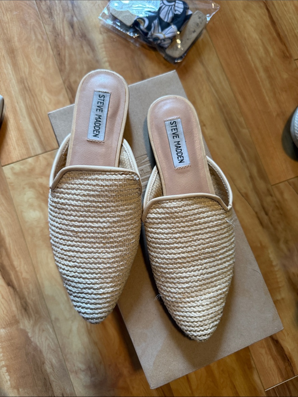 Steve Madden faux raffia mule slides